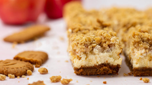 Apple Biscoff Cheesecake Bars