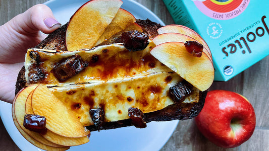 Brûléed Brie Toast with Apples and Dates