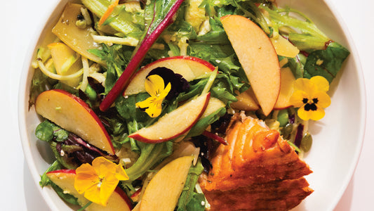 Macromaxxing Salad with Apples and Salmon