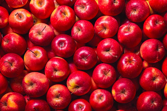 Can a Single "Bad" Apple Ruin Your Whole Bag? Here’s What Science Says